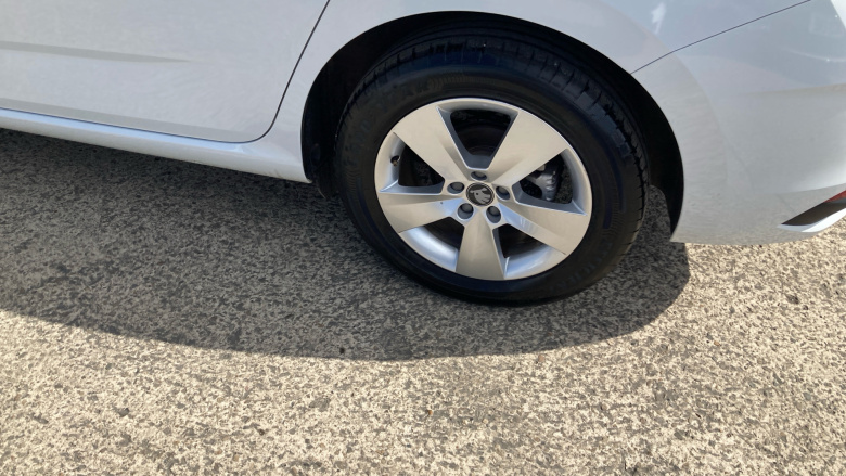 Skoda Scala 1.0 TSI 116 SE Edition 5dr Petrol Hatchback